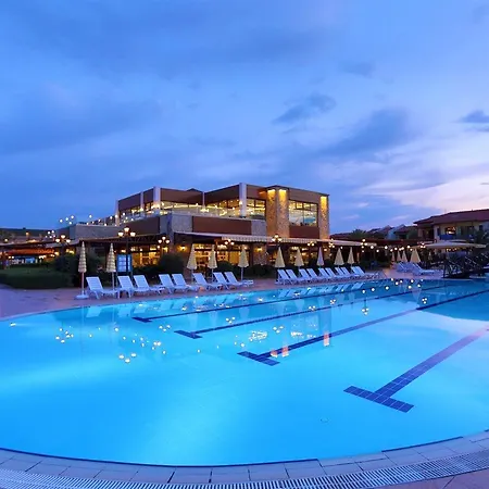 אתר נופש Gypsophila Village 5*