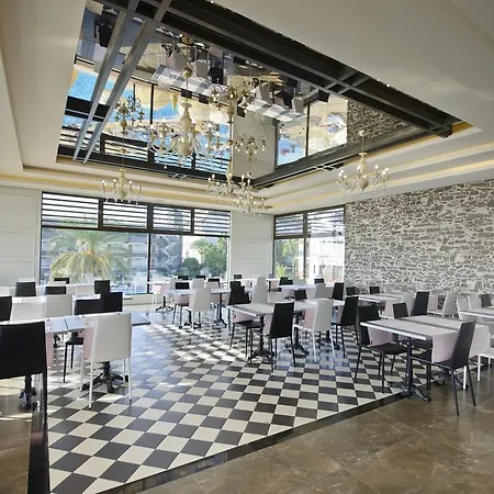 אתר נופש Gypsophila Village