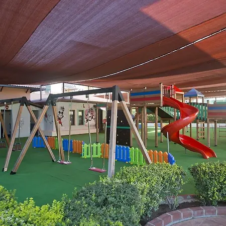 אתר נופש Gypsophila Village אלאניה